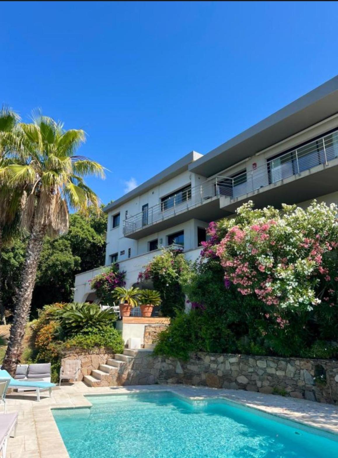 Villa Hirondelles 35 Cavalaire-sur-Mer Kültér fotó